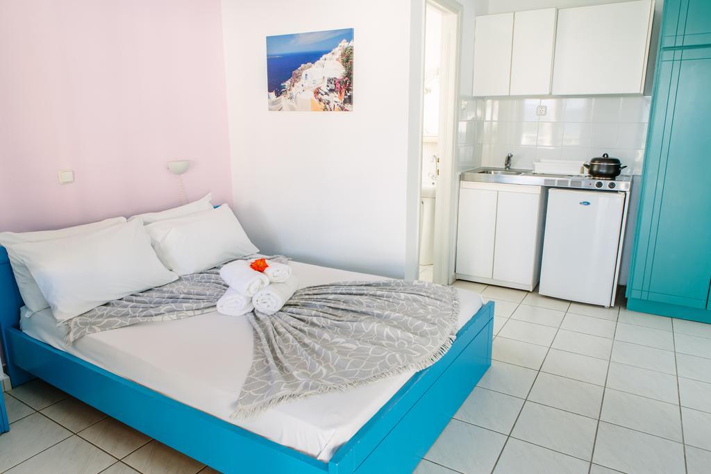 Μeltemi Aparthotel กลิฟา ภายนอก รูปภาพ